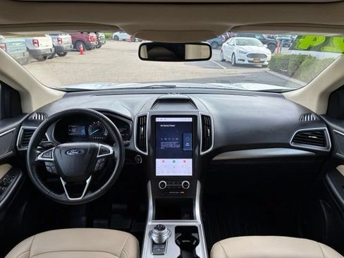 Certified 2024 Ford Edge SEL w/ Convenience Package AWD/4WD image 13