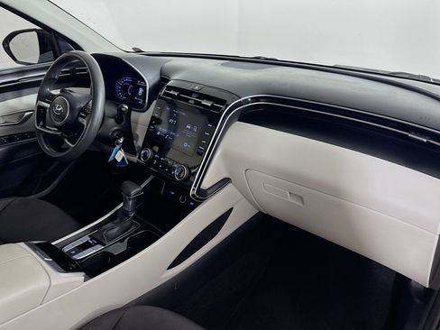 Used 2023 Hyundai Tucson SE image 34