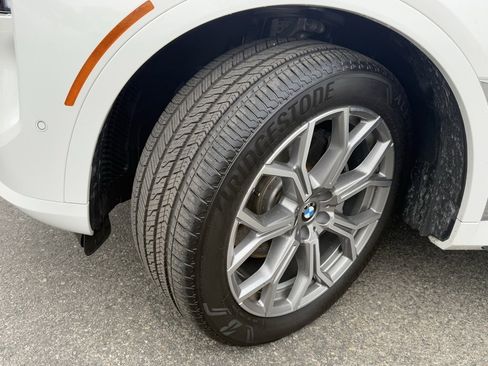 Used 2025 BMW X7 xDrive40i image 19