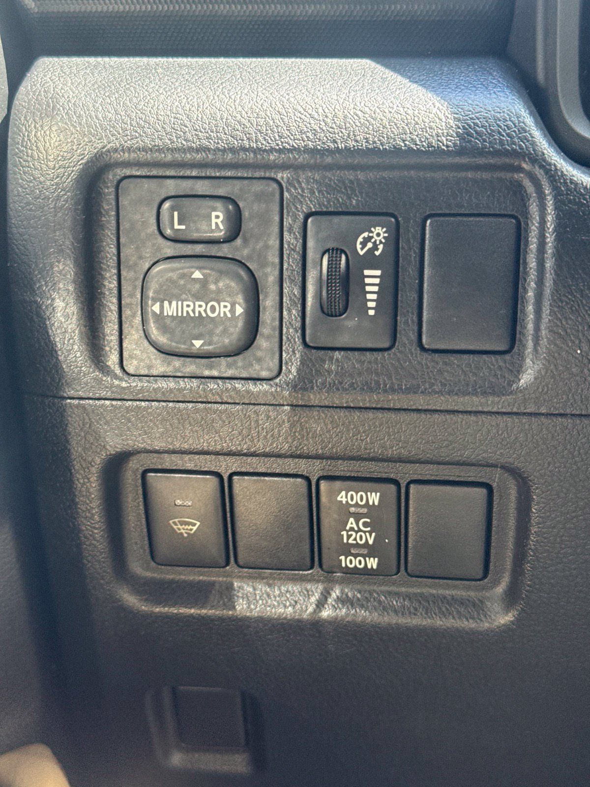 Used 2018 Toyota 4Runner SR5 RWD image 20