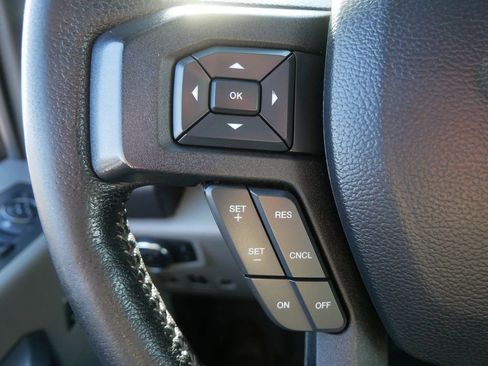 Used 2016 Ford F150 XLT w/ Equipment Group 302A Luxury AWD/4WD image 19