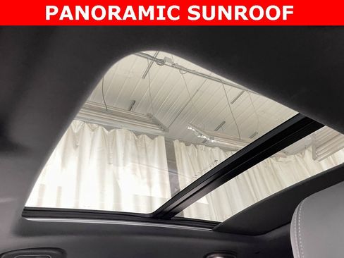 Certified 2023 Chevrolet TrailBlazer ACTIV w/ Sun and Liftgate Package image 4