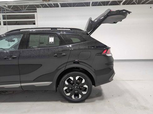 Certified 2024 Kia Sportage X-Line w/ X-Line Premium Package image 11