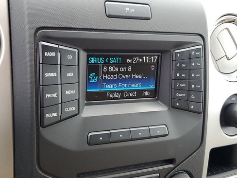 Used 2013 Ford F150 XLT w/ XLT Chrome Pkg image 19