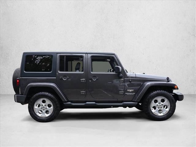 Used 2014 Jeep Wrangler Unlimited Sahara AWD/4WD image 4