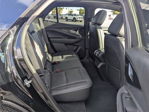 Used 2024 Chevrolet Blazer EV LT image 19