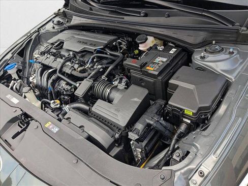 New 2025 Hyundai Elantra Sport image 22