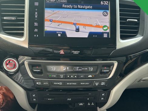 Used 2016 Honda Pilot Elite image 14