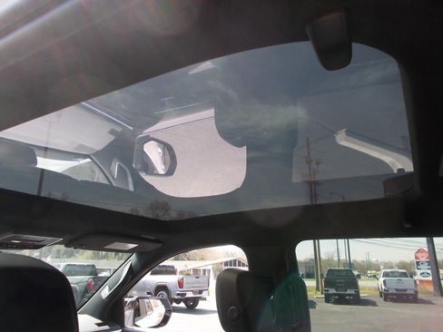 New 2025 GMC Sierra EV Denali image 15