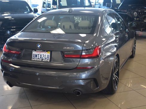 Used 2020 BMW 330i Sedan w/ M Sport Package image 8