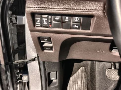 Certified 2023 Honda Odyssey Touring image 29