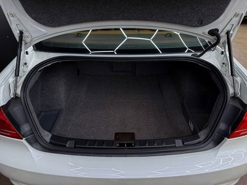 Used 2011 BMW 335i xDrive Coupe image 26