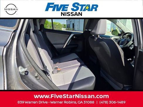Used 2015 Toyota RAV4 XLE FWD image 15