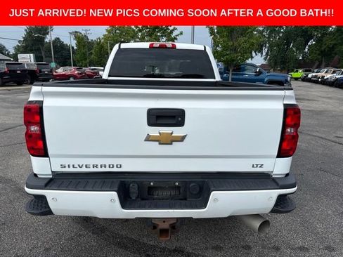 Used 2018 Chevrolet Silverado 3500 LTZ w/ Duramax Plus Package AWD/4WD image 4