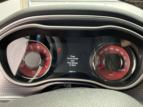 Used 2016 Dodge Challenger SRT Hellcat RWD image 10