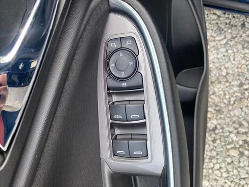 Used 2022 Chevrolet Malibu LT FWD image 13