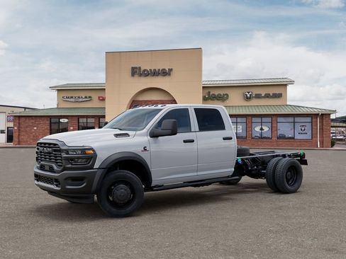 New 2026 RAM 5500 Tradesman w/ Max Tow Package AWD/4WD image 3
