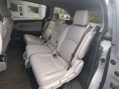 Used 2022 Honda Odyssey EX-L image 15