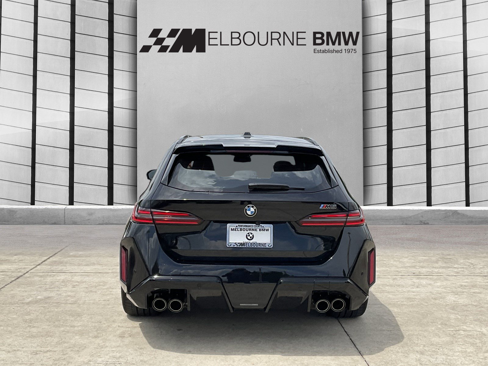 New 2027 BMW M5 Touring AWD/4WD image 5