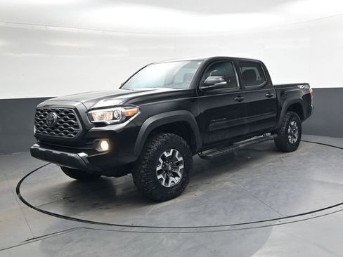 Used 2023 Toyota Tacoma TRD Off-Road image 10