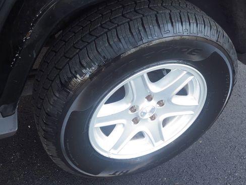 Used 2004 Jeep Liberty Sport w/ PWR Convenience Group image 27