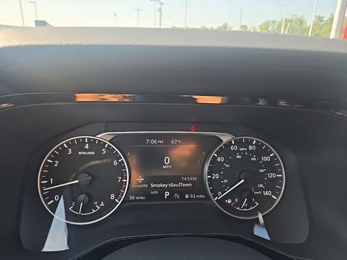 New 2025 Nissan Pathfinder SV image 13