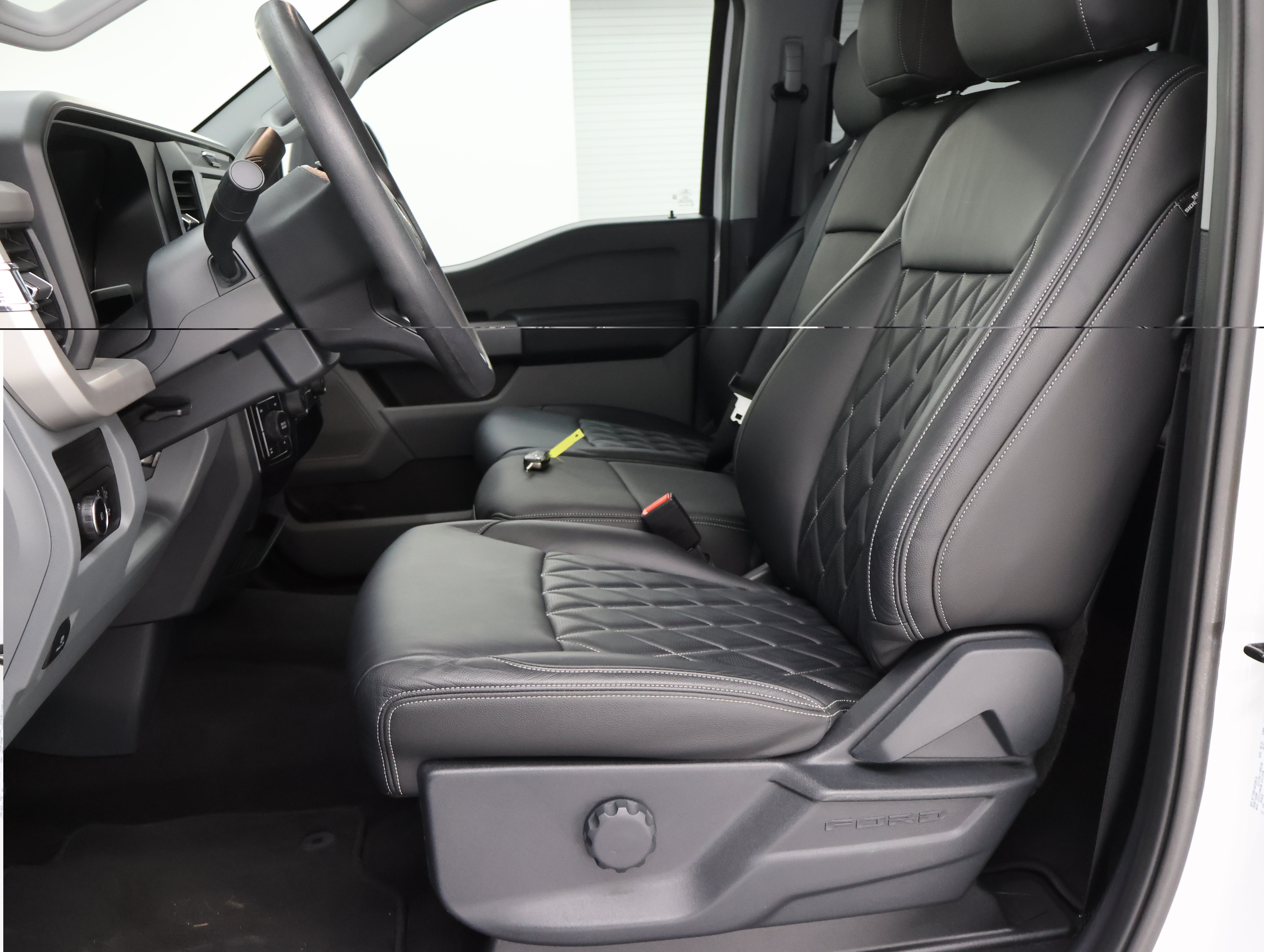 Used 2026 Ford F350 XL w/ STX Appearance Package AWD/4WD image 8