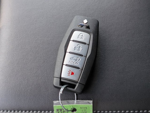 New 2026 Mitsubishi Outlander SEL Black Edition FWD image 29