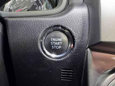 Certified 2024 Toyota 4Runner Limited AWD/4WD image 30