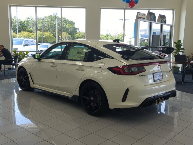 New 2026 Honda Civic Type R image 3