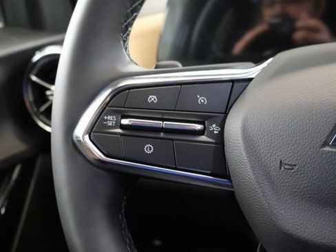 New 2026 Chevrolet Equinox ACTIV w/ Convenience Package III image 17