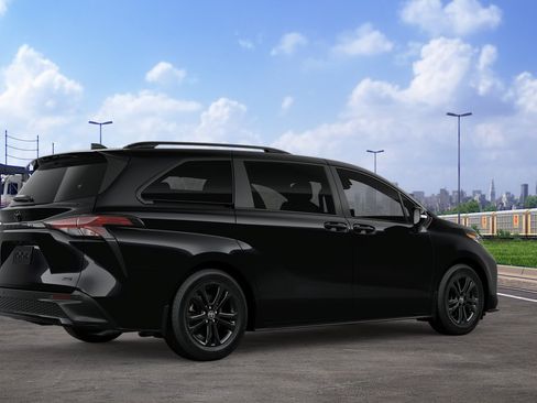 New 2026 Toyota Sienna XSE AWD/4WD image 10
