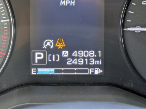 Used 2023 Subaru Crosstrek 2.0i image 36