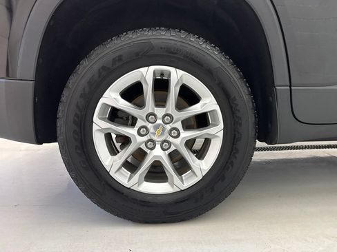 Used 2019 Chevrolet Traverse LT w/ LPO, Cargo Package AWD/4WD image 12