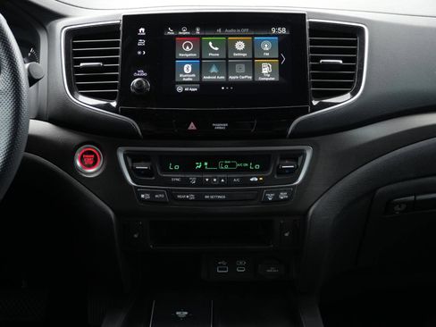 Used 2024 Honda Passport TrailSport image 24