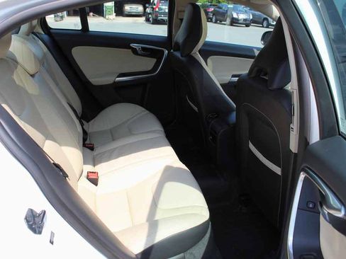 Used 2013 Volvo S60 T6 AWD/4WD image 31