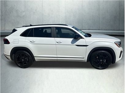 New 2026 Volkswagen Atlas Cross Sport SEL R-Line