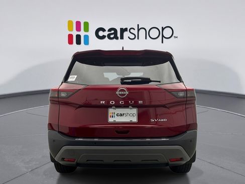 Used 2023 Nissan Rogue SV w/ SV Premium B Package image 4