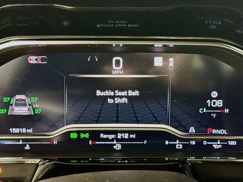 Used 2025 GMC Sierra 1500 Elevation RWD image 10
