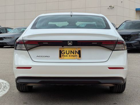 Used 2025 Honda Accord LX image 5