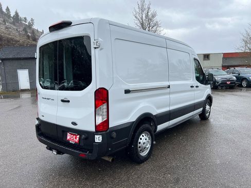 Used 2020 Ford Transit 250 Medium Roof AWD image 5