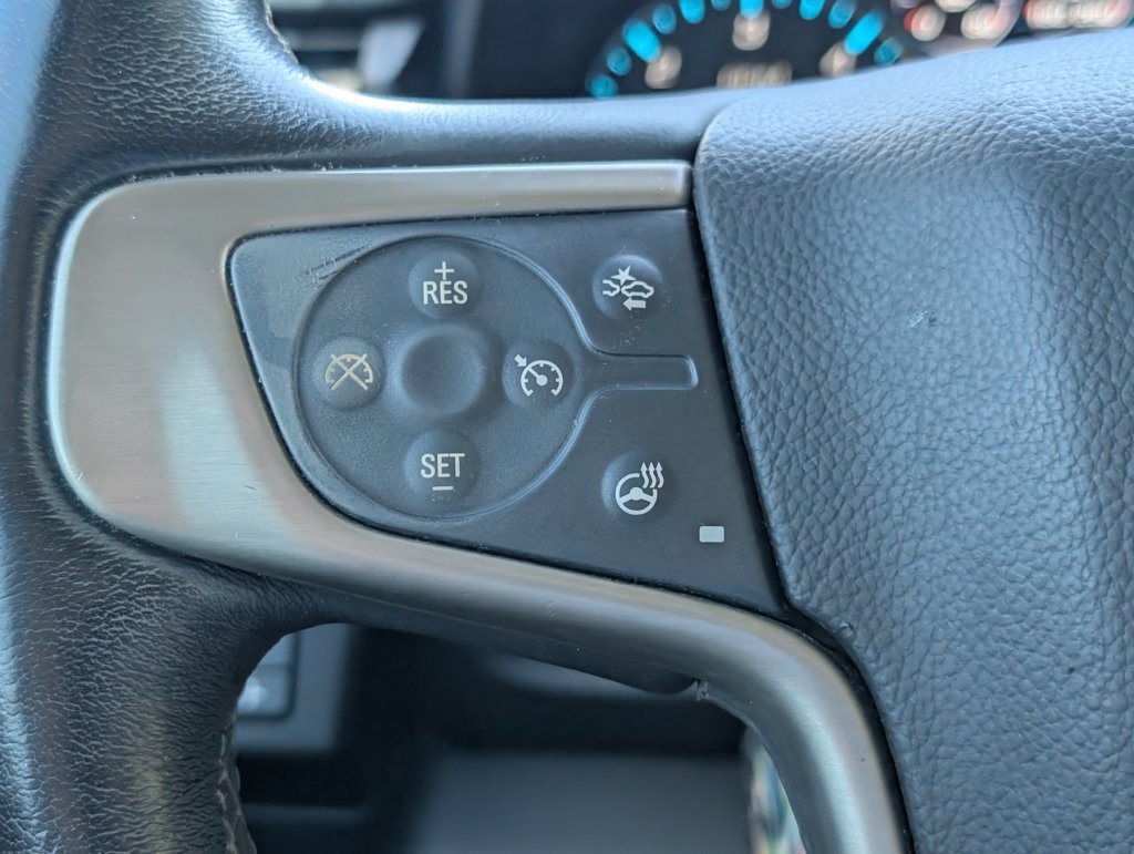 Used 2018 GMC Yukon Denali RWD image 17