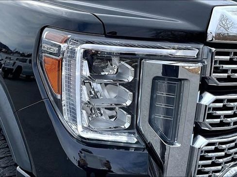 Used 2022 GMC Sierra 2500 Denali w/ Denali Ultimate Package image 29