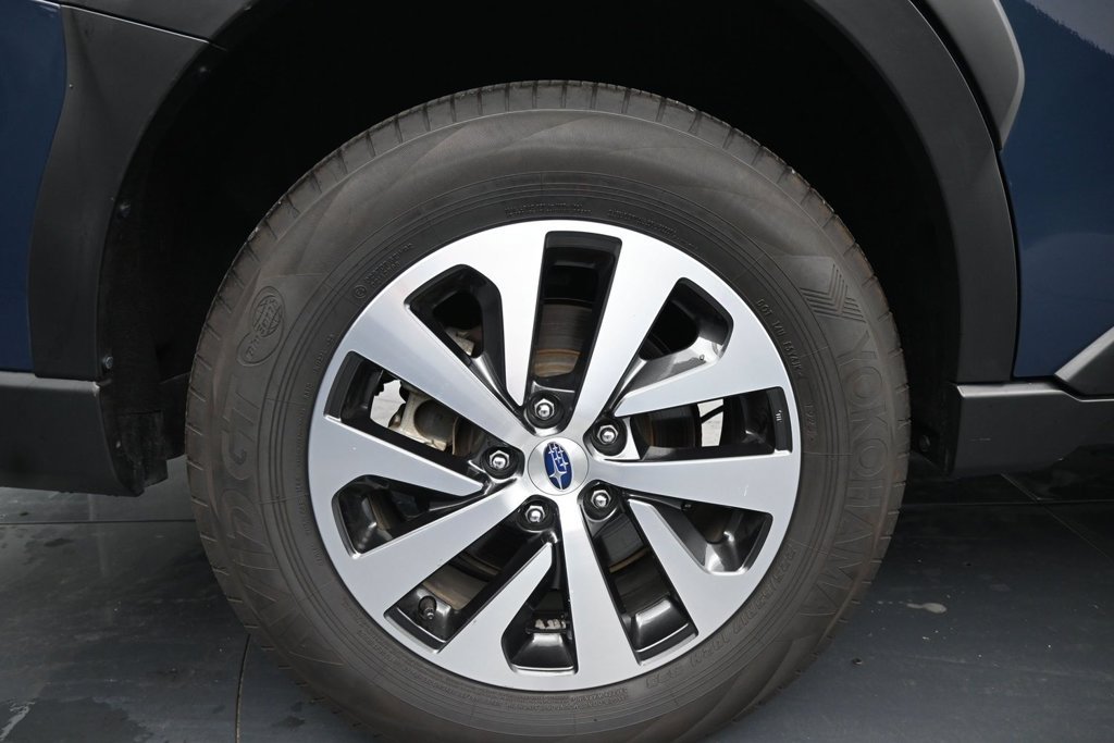 Used 2024 Subaru Outback Premium AWD/4WD image 10