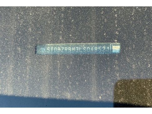 Used 2020 Toyota Highlander LE image 8