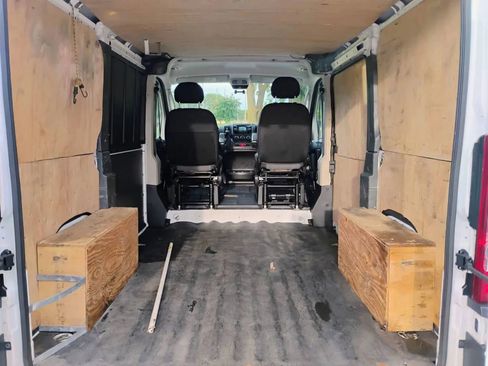 Used 2017 RAM ProMaster 1500 image 16