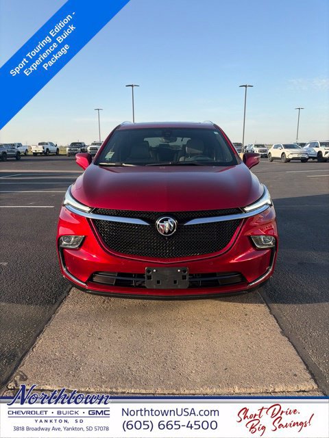 Used 2024 Buick Enclave Premium w/ Experience Buick Package AWD/4WD image 3