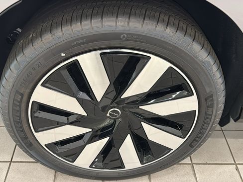 New 2026 Volvo EX90 Ultra AWD/4WD image 34