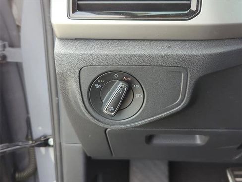 Used 2021 Volkswagen Atlas Cross Sport SEL R-Line image 16