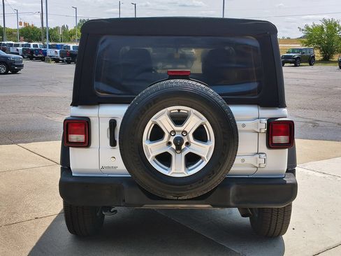 Used 2020 Jeep Wrangler Unlimited Sport S AWD/4WD image 6